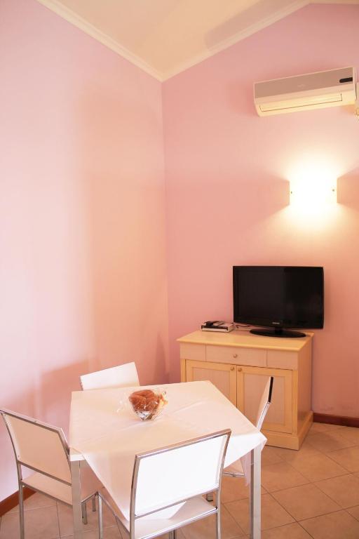 Aparthotel Il Nido Della Rondine Lukka Pokój zdjęcie